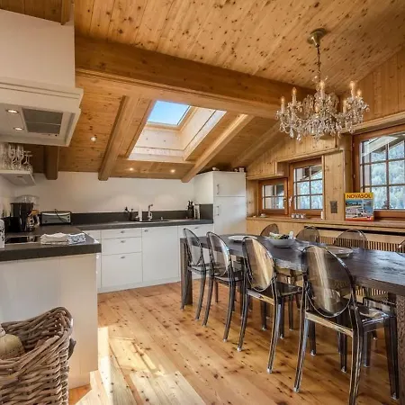 Au Chalet Cairn 아파트 *