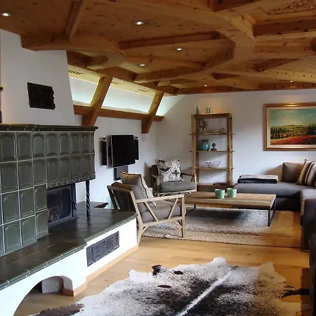 Au Chalet Cairn